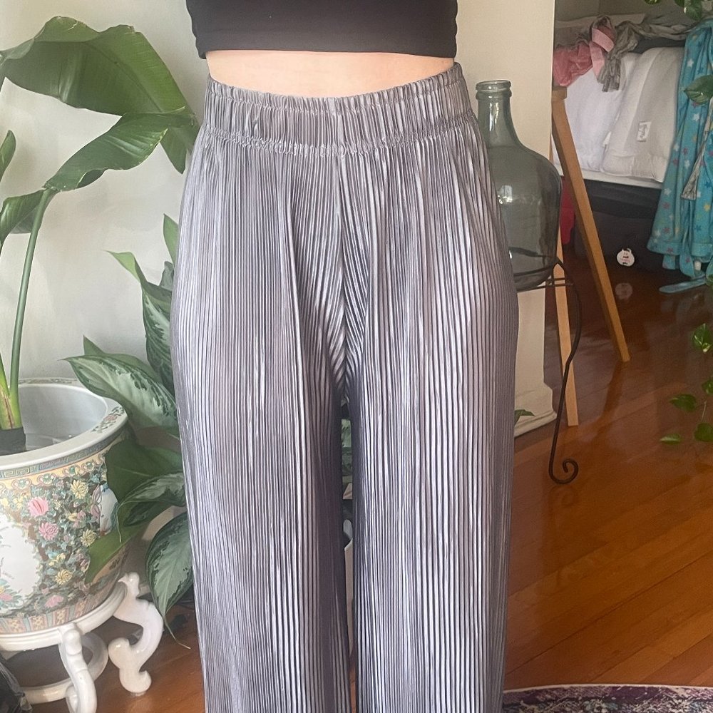 Pats, wide, loose, silver